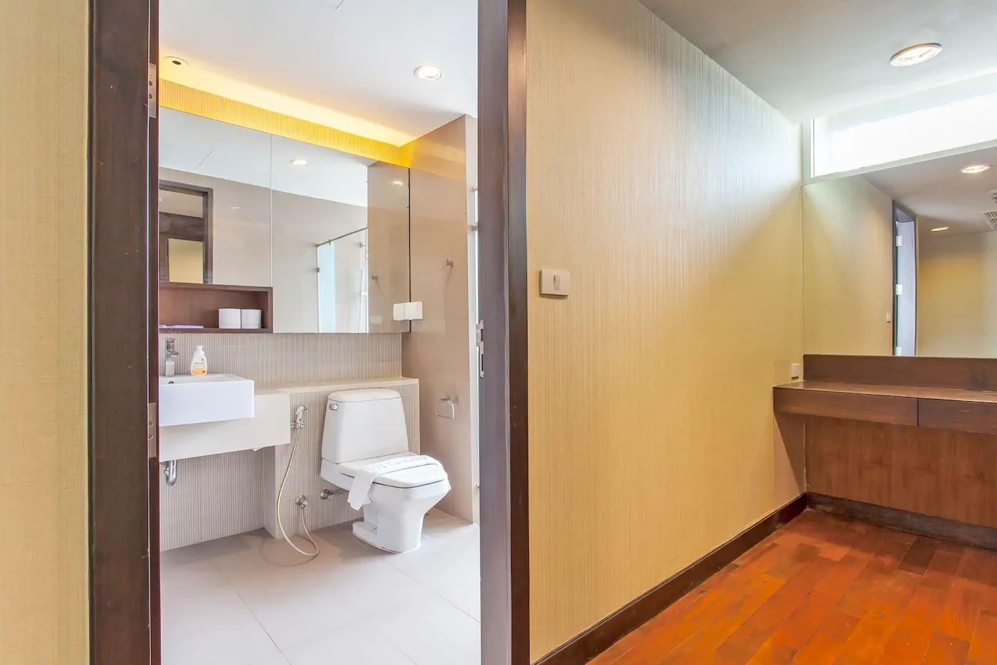 Double Trees Residence Bangkok Zewnętrze zdjęcie